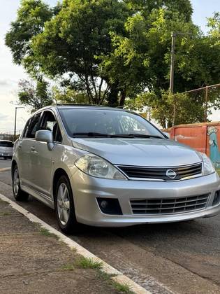 NISSAN TIIDA 1.8 SL 16V FLEX 4P MANUAL